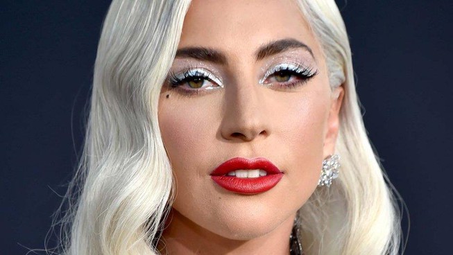 lady gaga học piano từ năm 4 tuổi