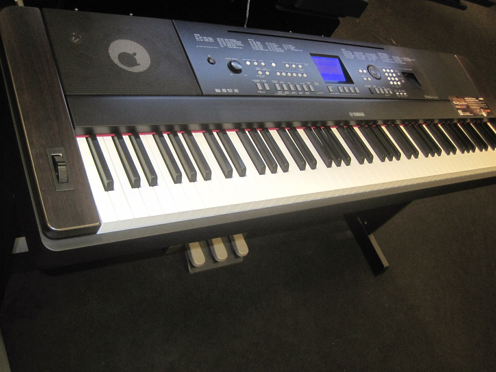 Yamaha Piano DGX-650- giải pháp tối ưu cho người mới chơi đàn