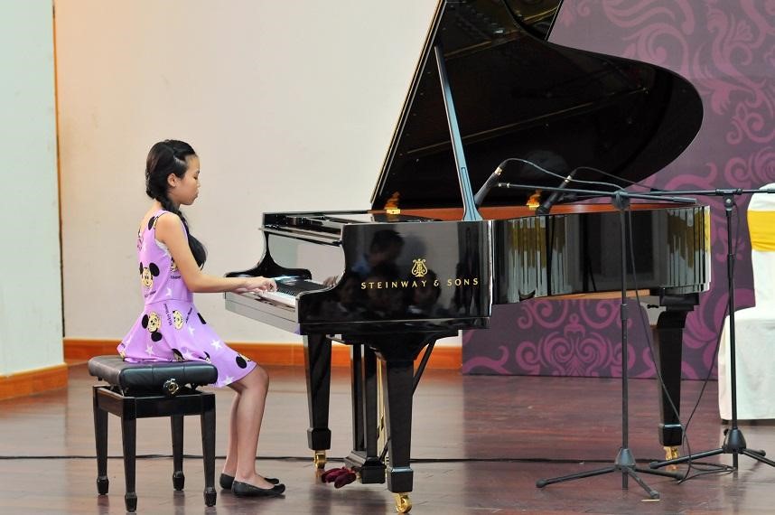 Cho bé học đàn Piano ở đâu thì tốt?