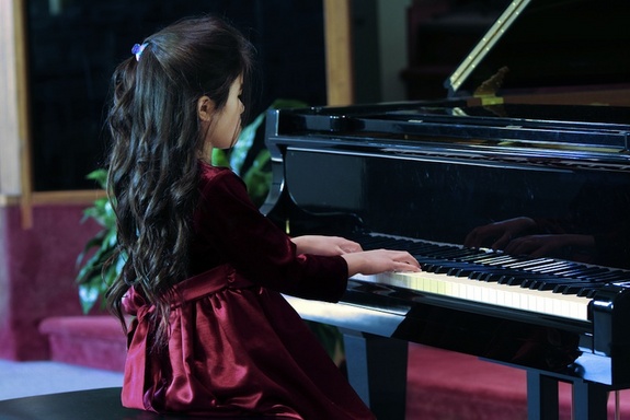 Học đàn piano cơ bản tại nhà chi tiết nhất mà bạn không nên bỏ qua