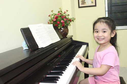 5 tuổi học đàn piano được hay chưa?